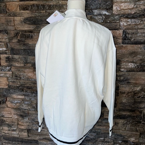 Classic White Turtleneck Sweater with Maroon Logo - Picture 2 of 16